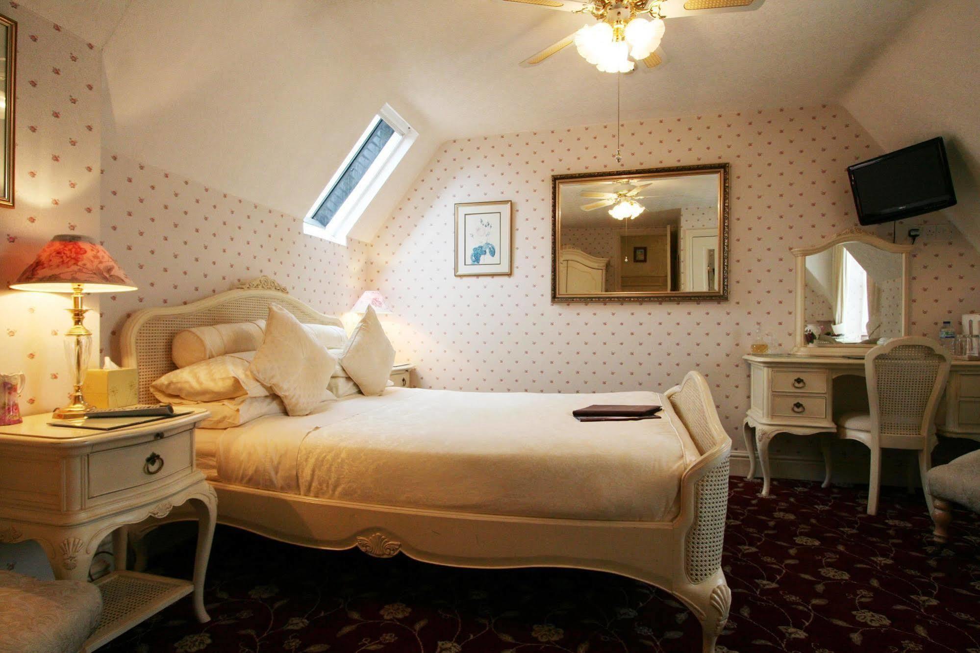 Barbican House 4* York